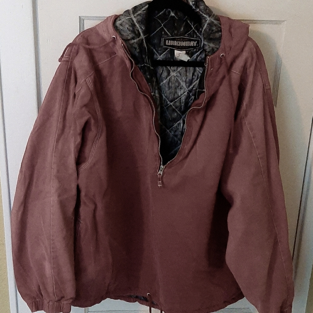 RETRO snowboard jacket, great condition! Maroon